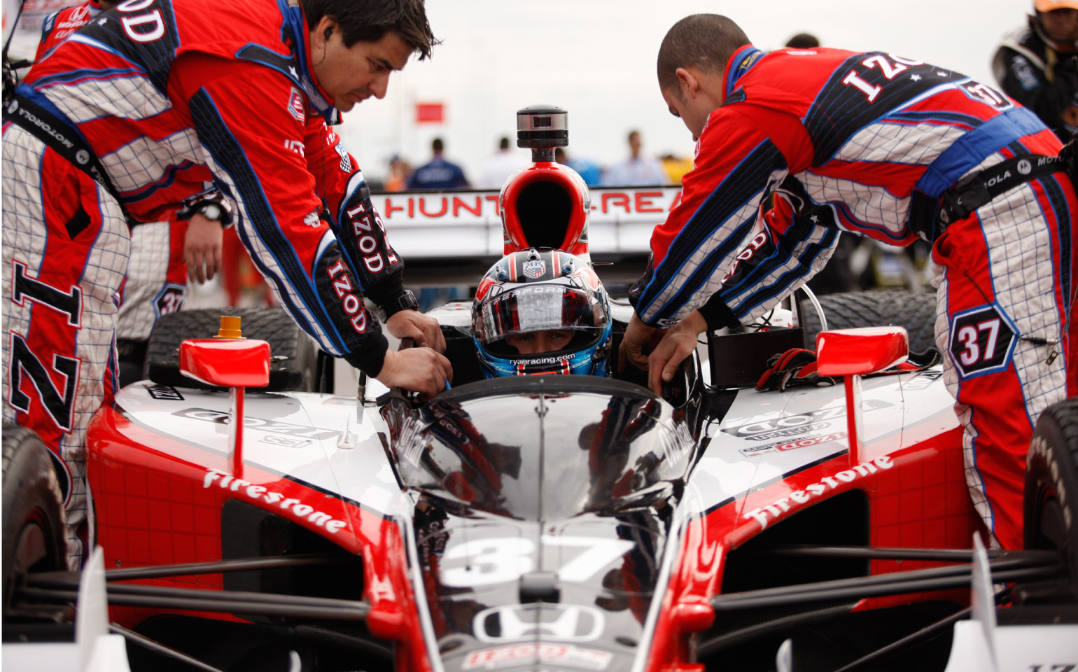 IZOD Indycar Racecar and Livery Design