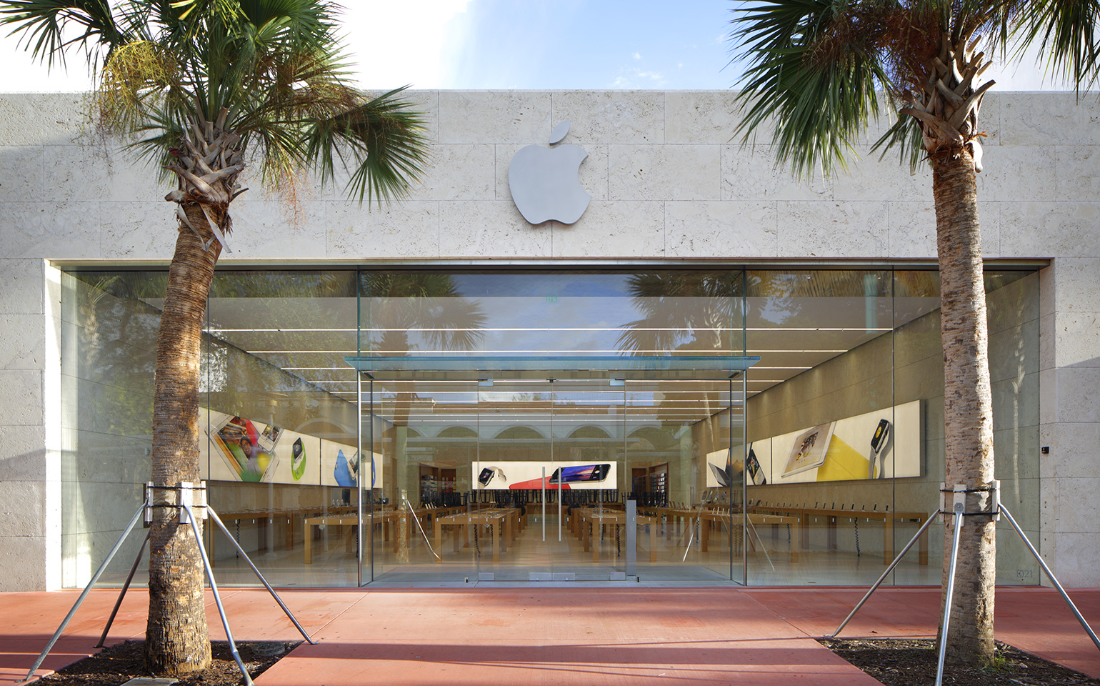 apple store exterior